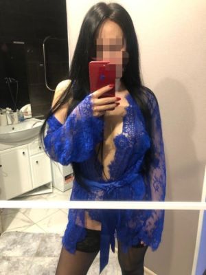 Катя — знакомства для секса в Твери